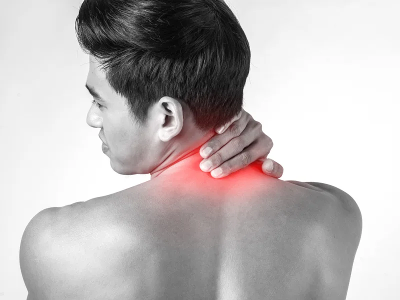 Essential Life Chiropractic treating pinched nerve in Freehold
